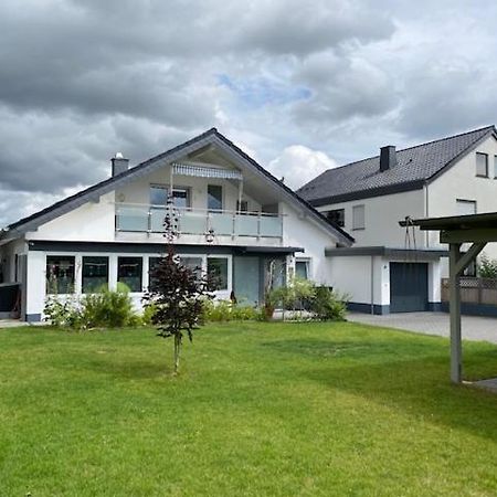 Ferienwohnung Sonnenschein ノイヴィート エクステリア 写真