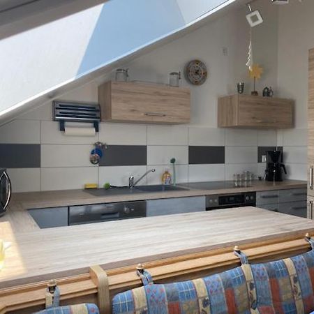 Ferienwohnung Sonnenschein ノイヴィート エクステリア 写真
